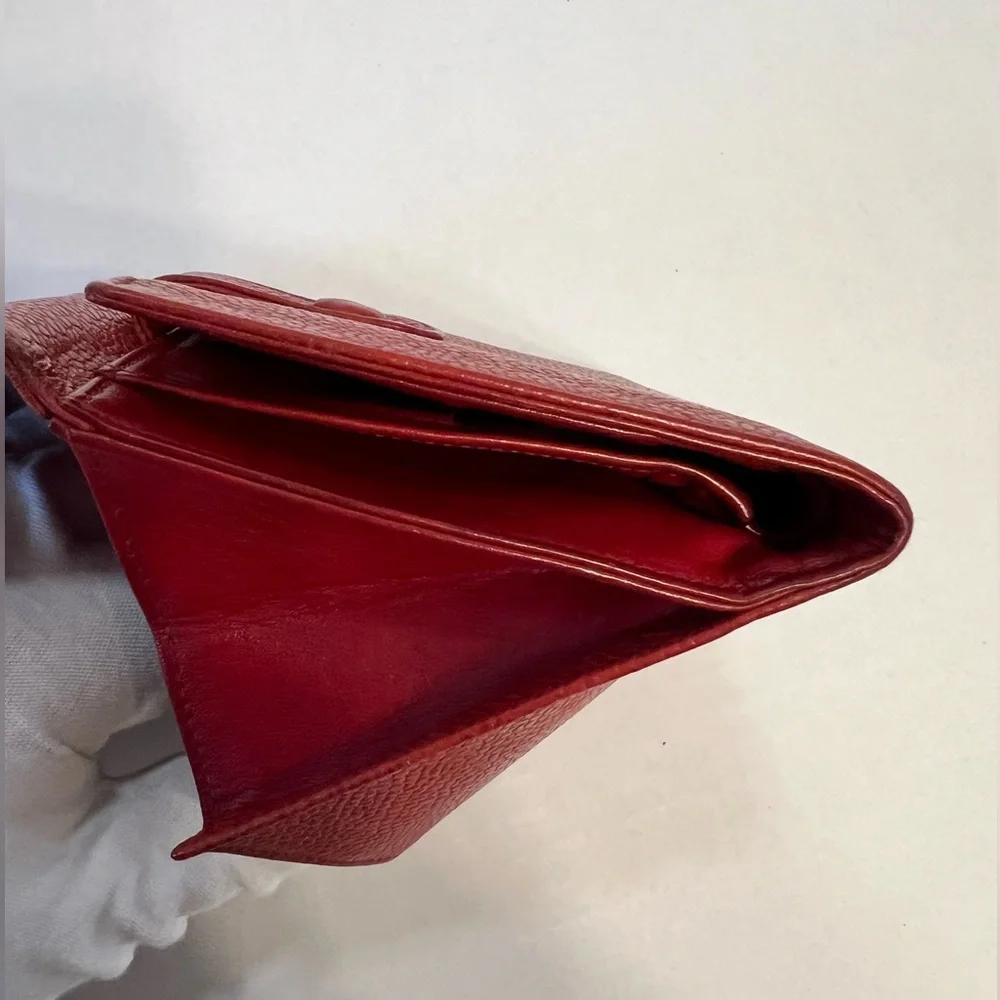Authentic CHANEL Red Caviar Leather‎ Compact Wallet
